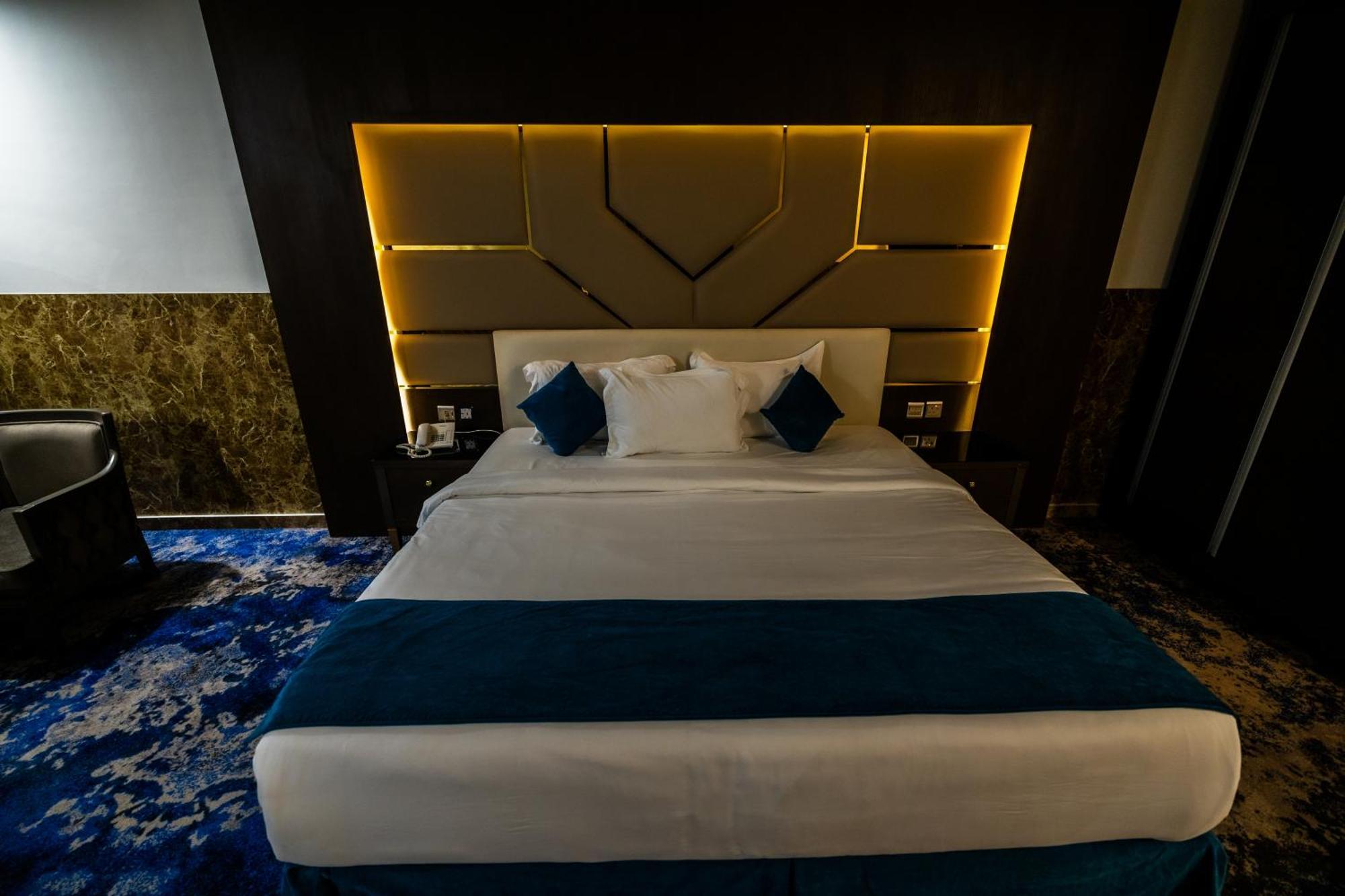 Mora Hotel By Pioneer Jeddah Ngoại thất bức ảnh