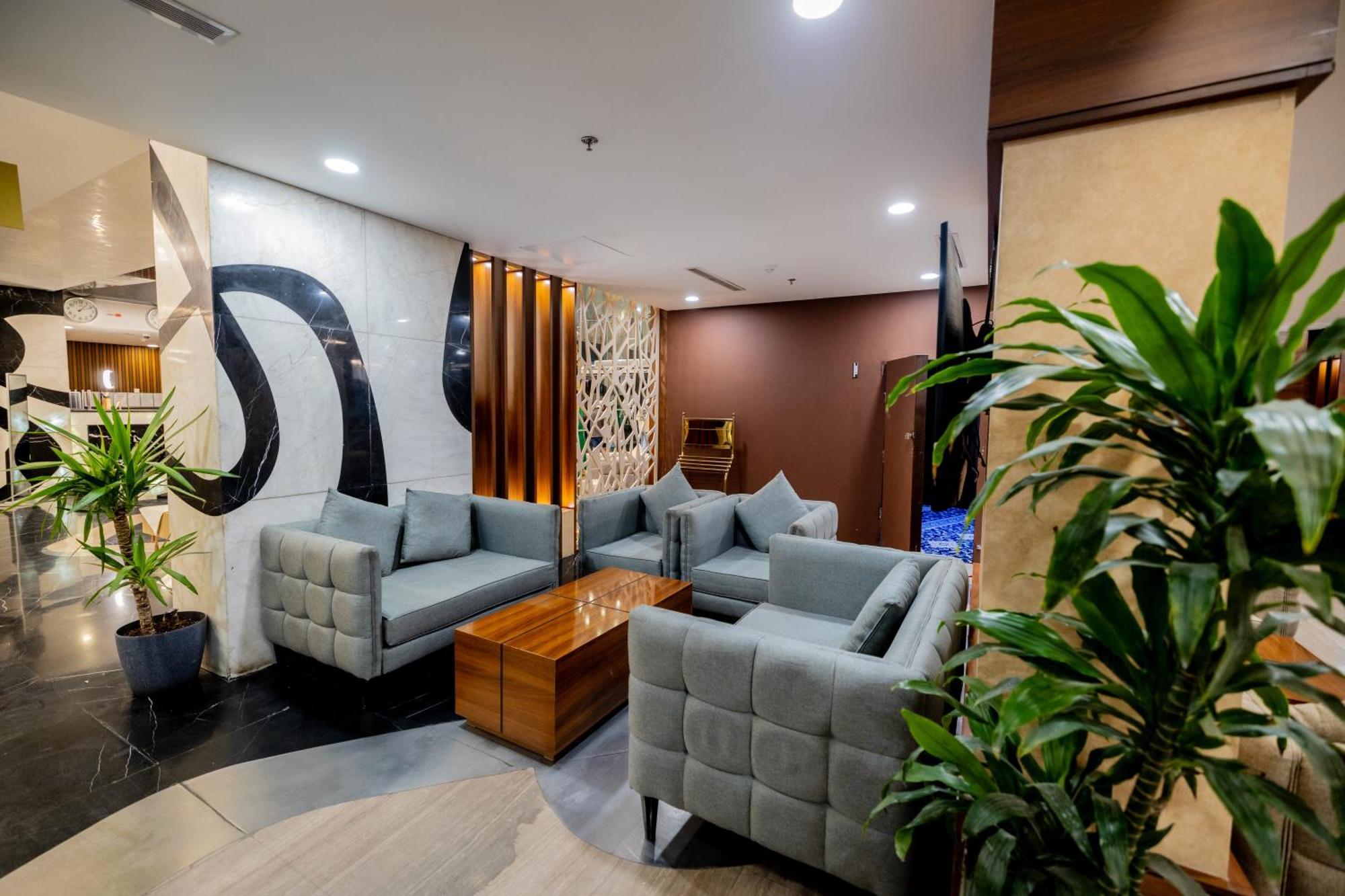 Mora Hotel By Pioneer Jeddah Ngoại thất bức ảnh