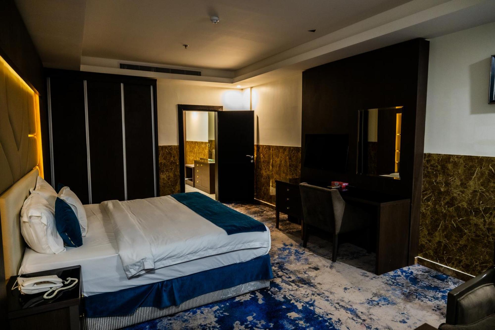 Mora Hotel By Pioneer Jeddah Ngoại thất bức ảnh