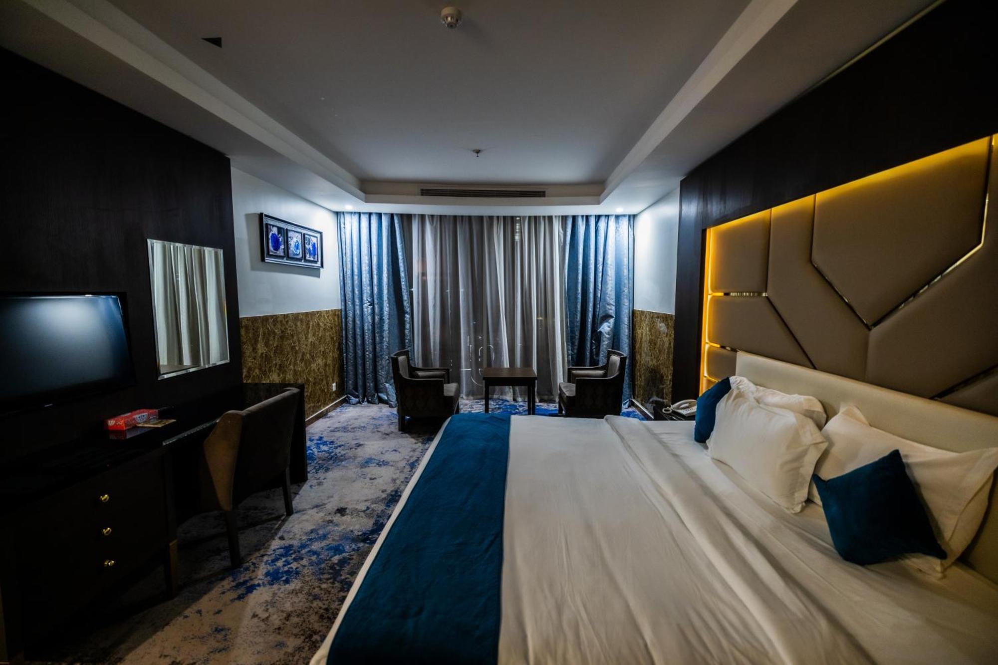 Mora Hotel By Pioneer Jeddah Ngoại thất bức ảnh